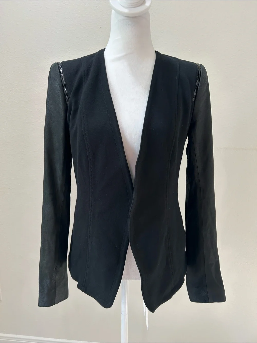 Theory Yaisa Black Open-Front Blazer Jacket with Leather Sleeves